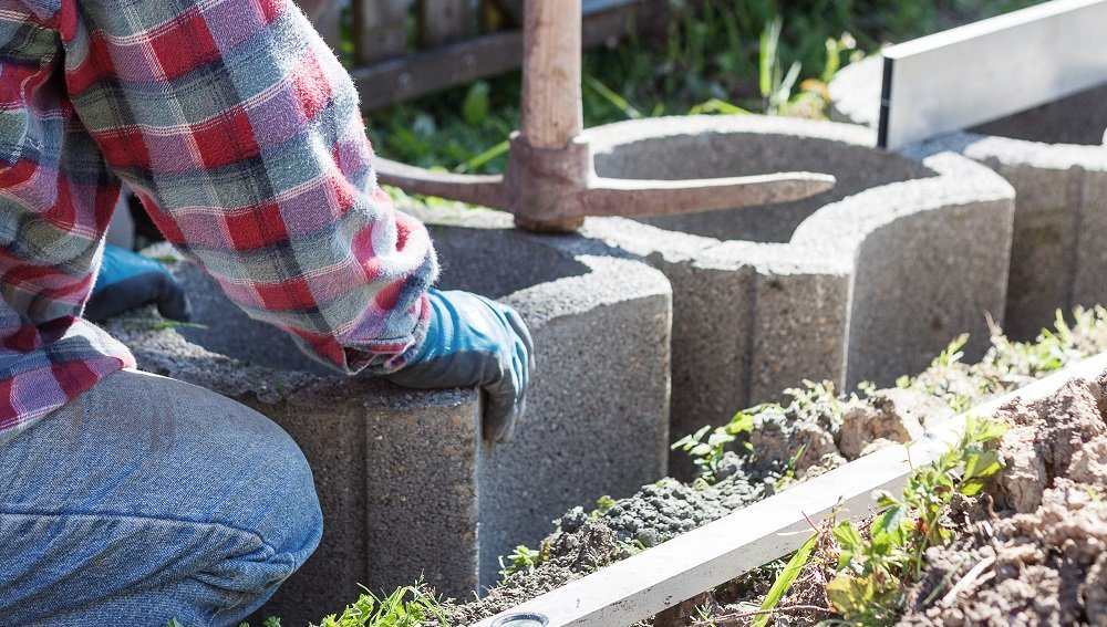 Pflanzsteine setzen und Garten verschönern Kemmler informiert